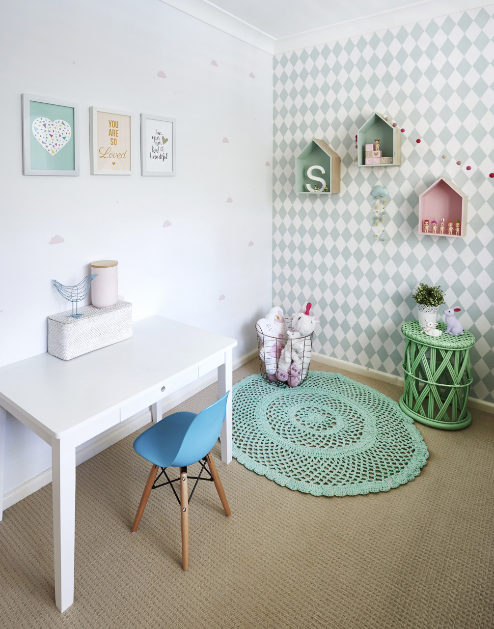 Küçük Kızlar İçin Güzel Bir Oda 76 sienna_room1