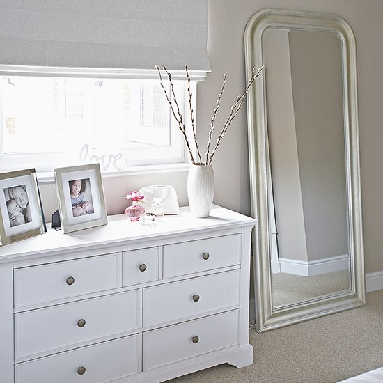 Campbell-main-bedroom-storage