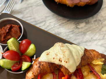 qubish üsküdar kafe