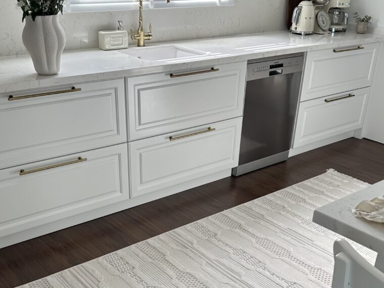 Kolay temizlenen kaymaz tabanlı mutfak halısı – Cool Halı